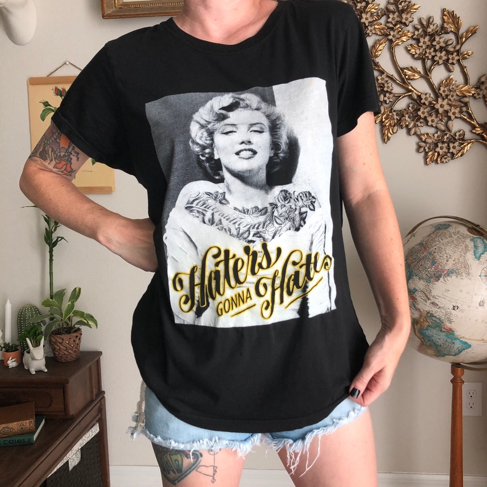 Marilyn Monroe Haters Gonna Hate Tee - Picture 2 of 8